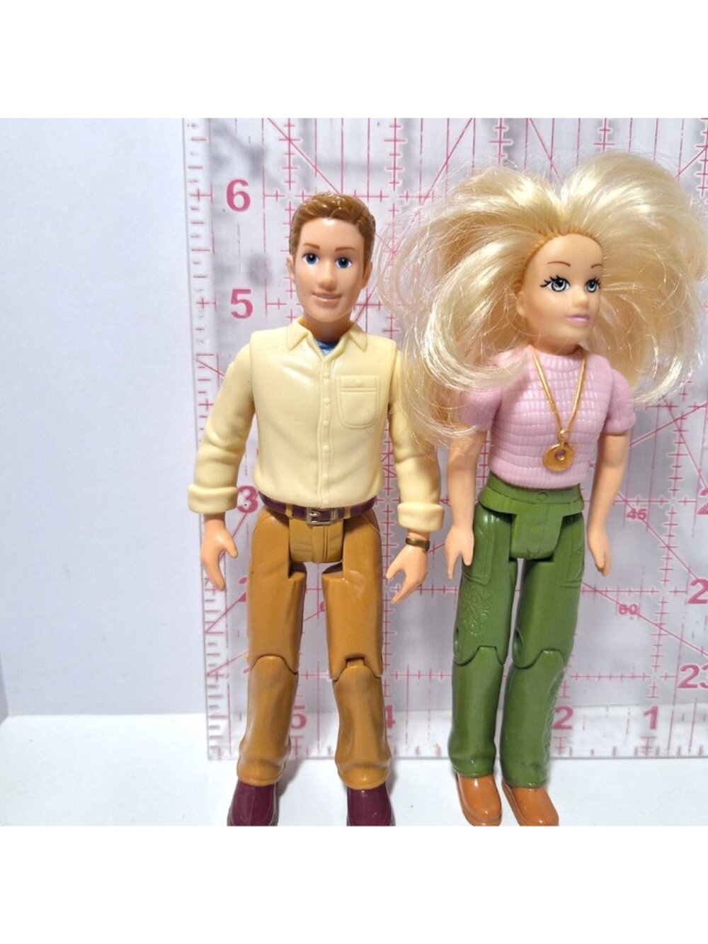 Loving Family Parents Mom Dad Figures Fisher Price Dollhouse - Picture 6 of 12